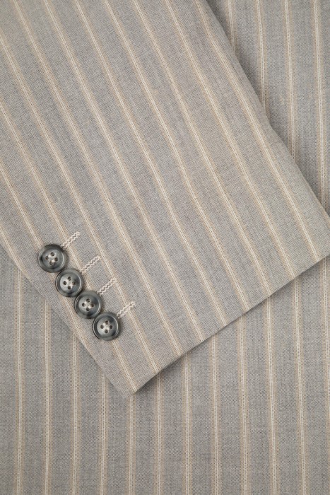 Товар серого цвета с внутренней стороны