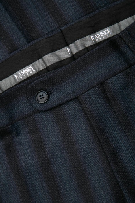 костюм  универсального стиля с лицевой стороны