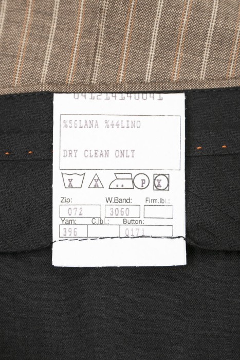 костюм  вид слева