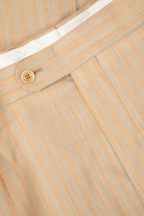 костюм  универсального стиля с лицевой стороны