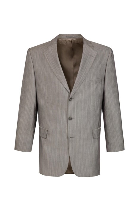 костюм  по цене 38000 руб вид справа