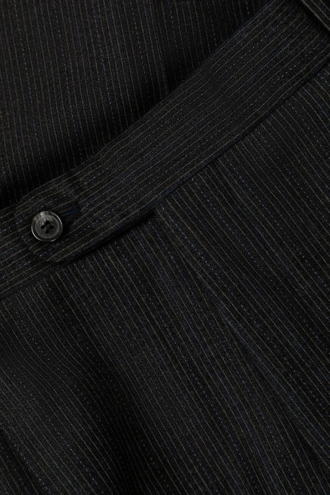 костюм  универсального стиля с лицевой стороны