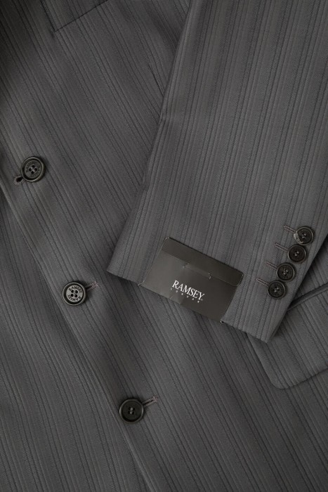 Товар серого цвета с внутренней стороны