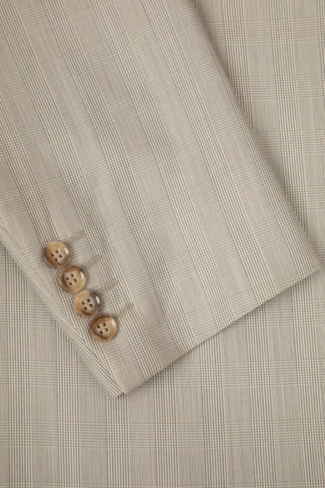 Товар серого цвета с внутренней стороны