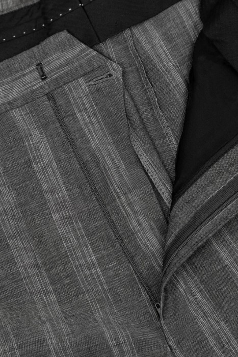 костюм  классического стиля с лицевой стороны