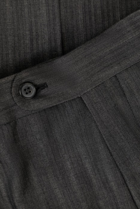 костюм  универсального стиля с лицевой стороны