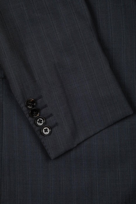 Товар синего цвета с внутренней стороны