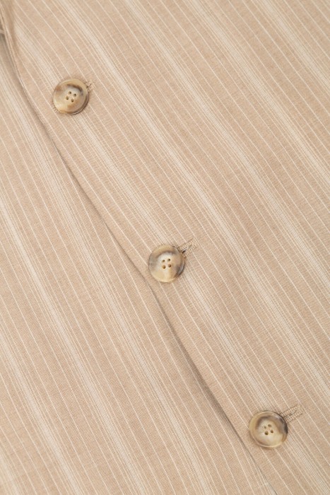 костюм  из шерсти спереди