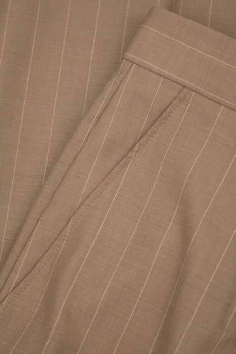 костюм  универсального стиля с лицевой стороны