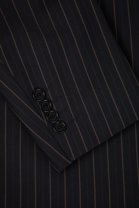 Товар синего цвета с внутренней стороны