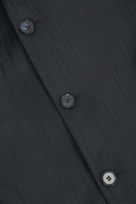 костюм  из шерсти спереди