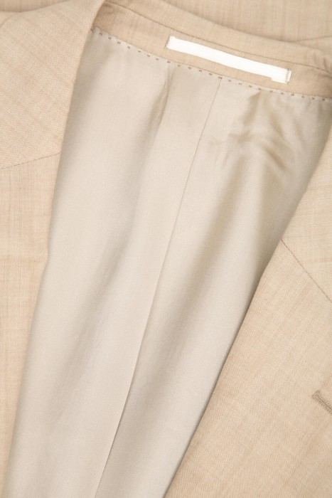 костюм  из шерсти спереди