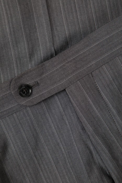 костюм  универсального стиля с лицевой стороны