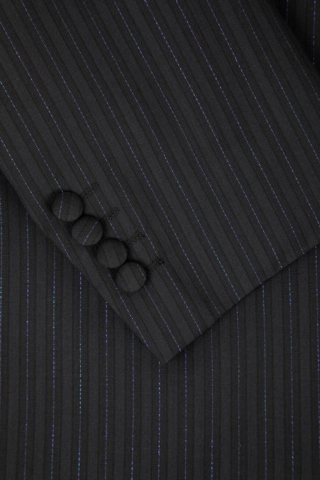 Товар серого цвета с внутренней стороны