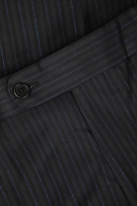 костюм  универсального стиля с лицевой стороны