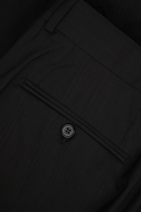 костюм  универсального стиля с лицевой стороны