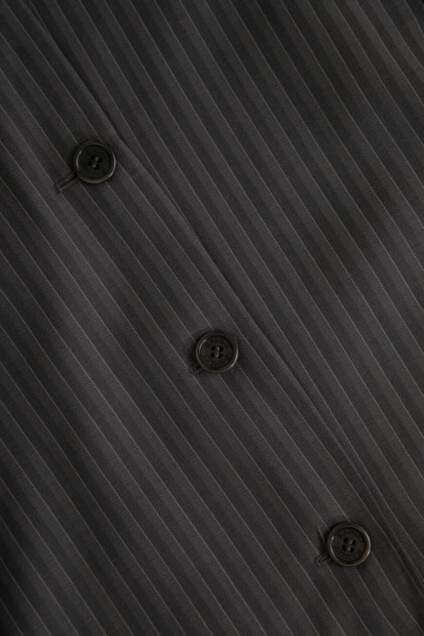 Товар серого цвета с внутренней стороны