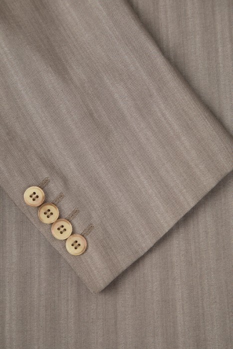 Товар бежевого цвета с внутренней стороны