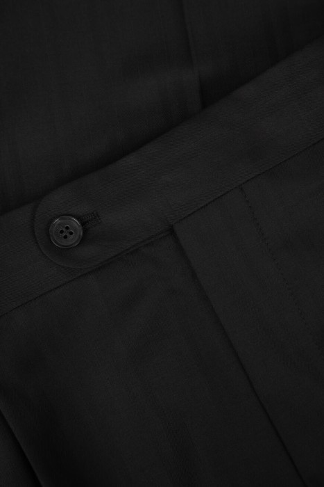 костюм  универсального стиля с лицевой стороны