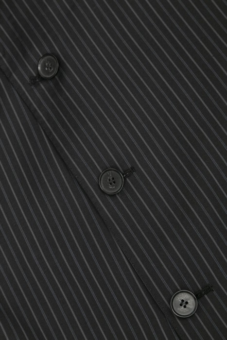 костюм  из шерсти спереди