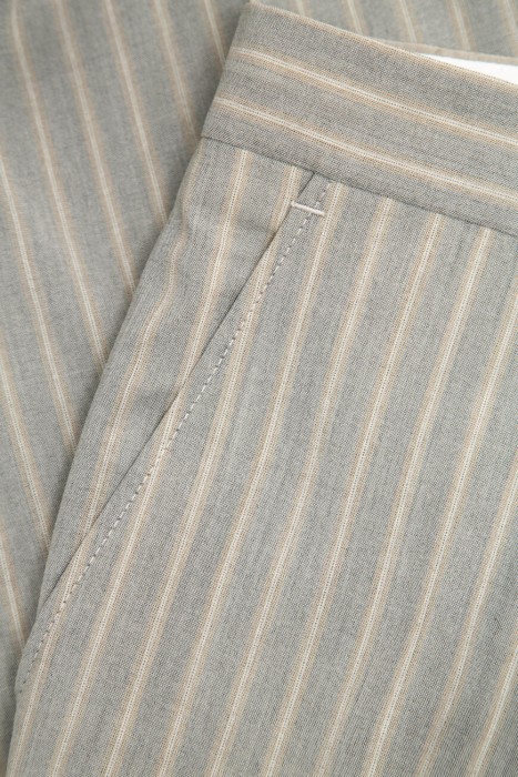 костюм  универсального стиля с лицевой стороны