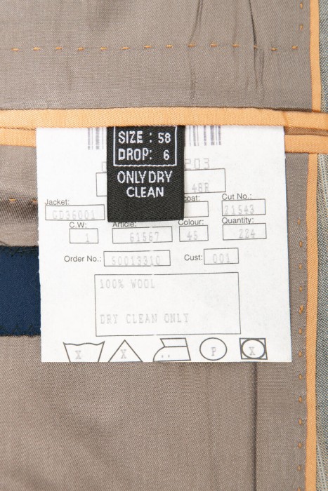 костюм  вид слева