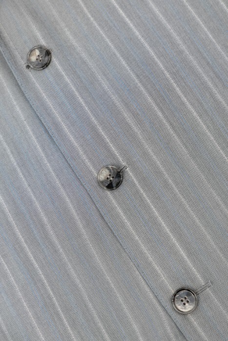 костюм  из шерсти спереди