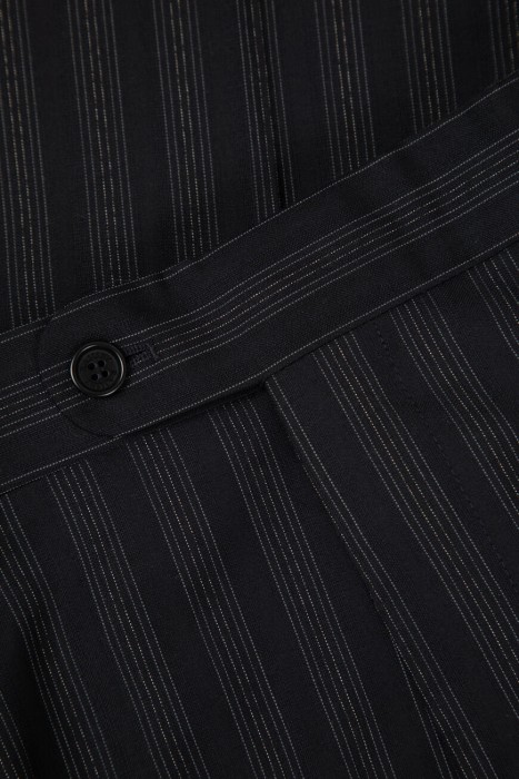 костюм  универсального стиля с лицевой стороны