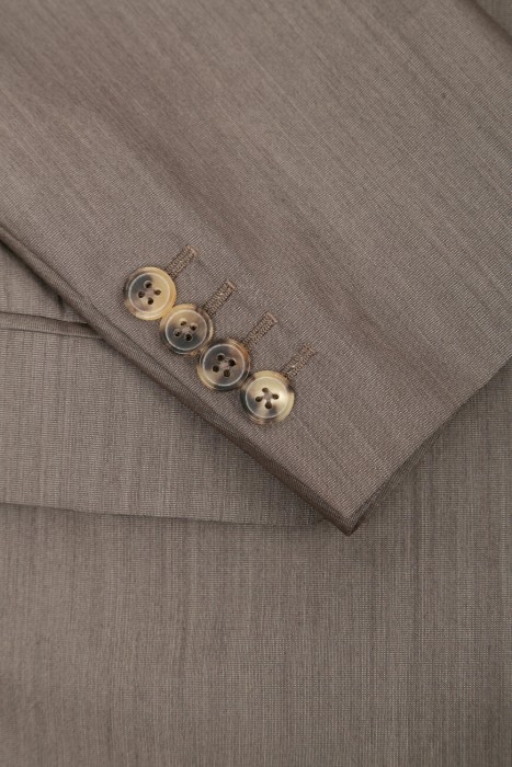 костюм  из шерсти спереди