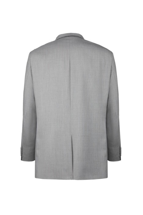 костюм  по цене 36000 руб вид справа