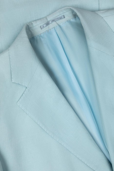 костюм  из проверенных материалов спереди