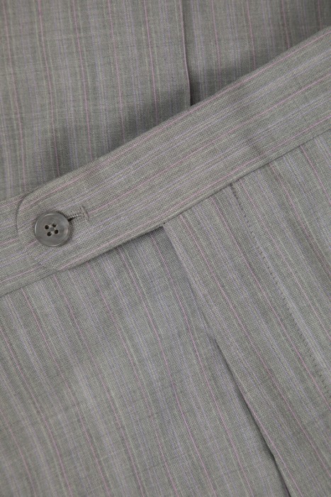 костюм  универсального стиля с лицевой стороны