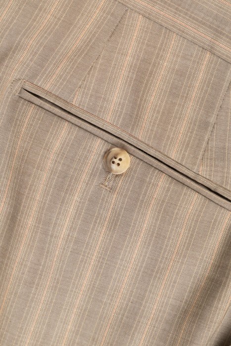 костюм  универсального стиля с лицевой стороны