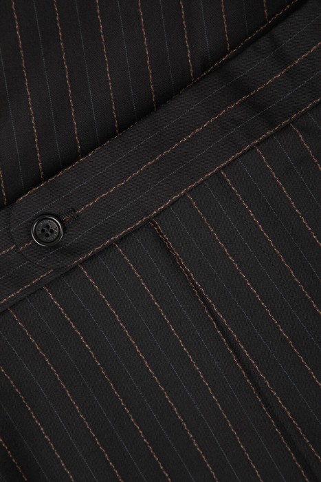 костюм  универсального стиля с лицевой стороны