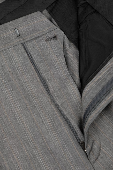 костюм  универсального стиля с лицевой стороны