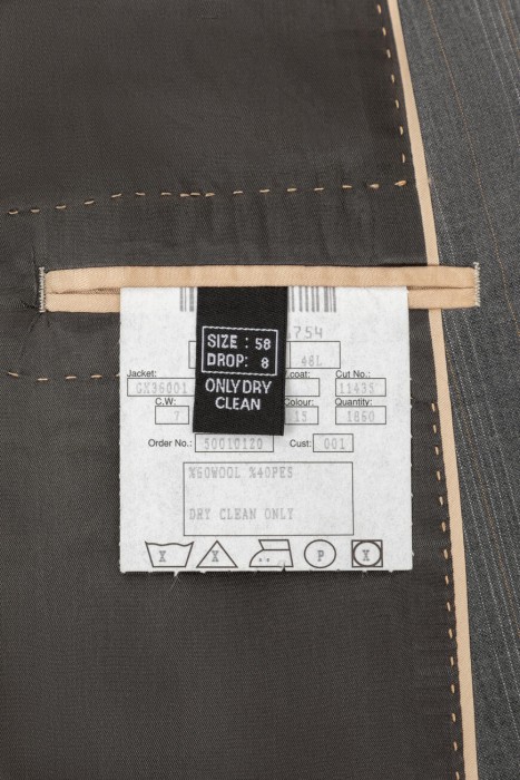 костюм  вид сзади