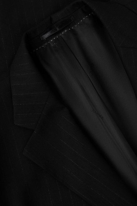 костюм  из шерсти спереди