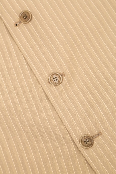 костюм  из шерсти спереди