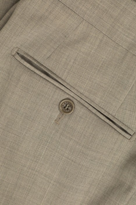 костюм  универсального стиля с лицевой стороны