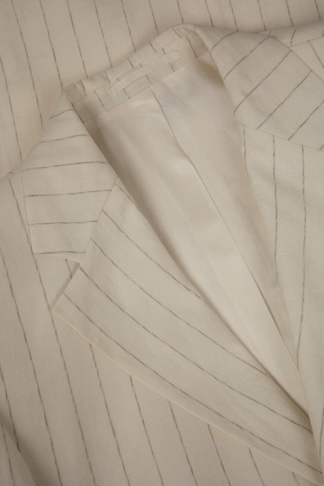 костюм  из хлопка спереди