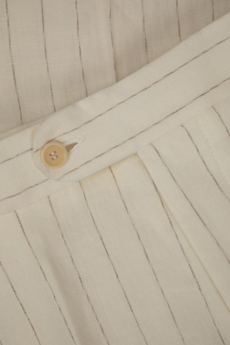 костюм  универсального стиля с лицевой стороны