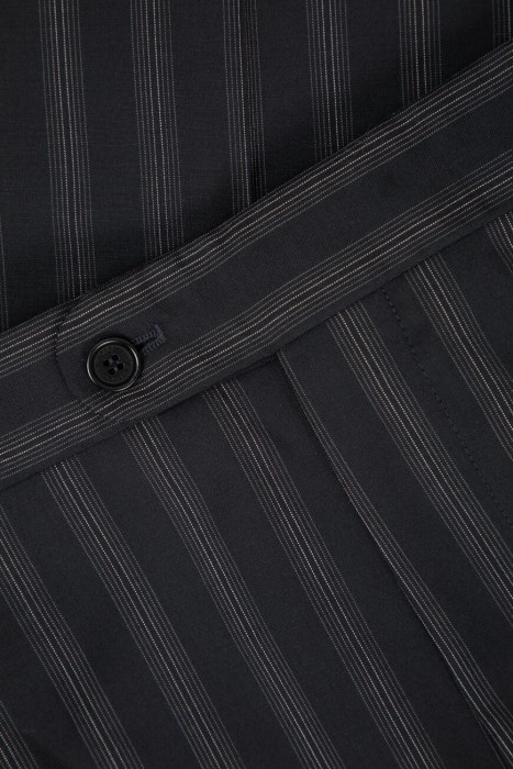 костюм  универсального стиля с лицевой стороны