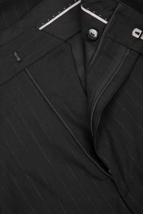 костюм  универсального стиля с лицевой стороны