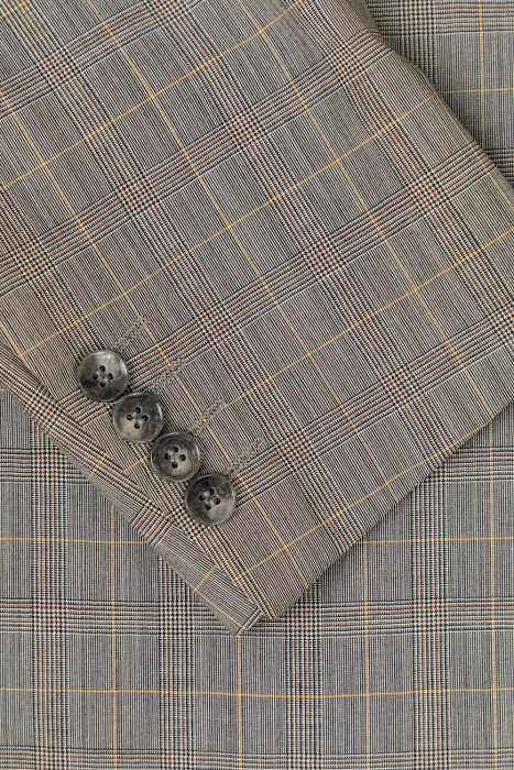 Товар серого цвета с внутренней стороны