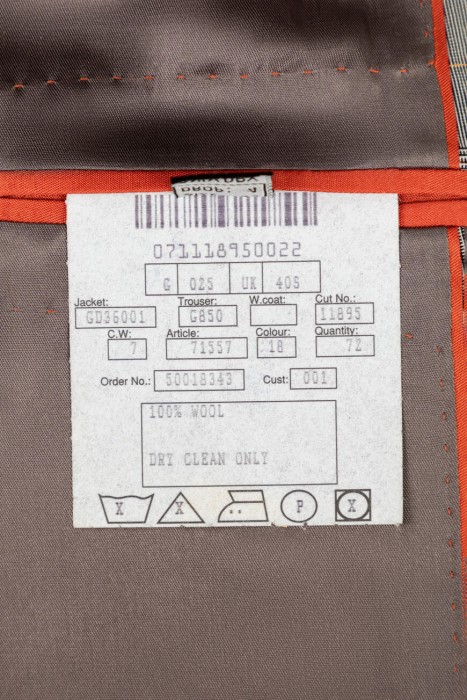 костюм  для взрослого возраста с изнаночной стороны