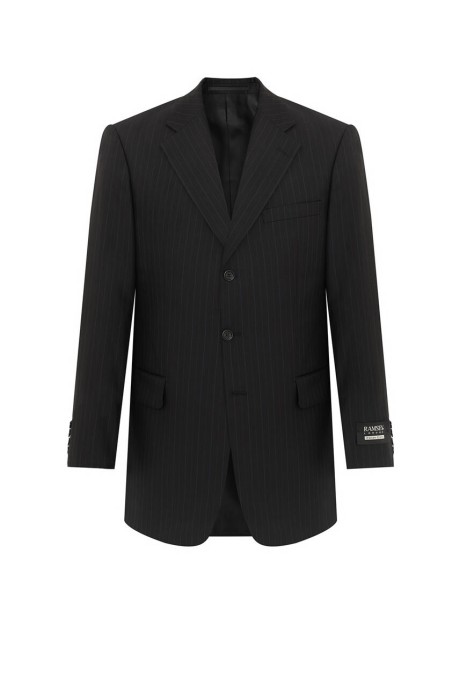 костюм  по цене 48000 руб вид справа