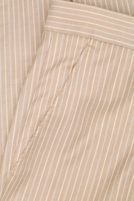 костюм  универсального стиля с лицевой стороны