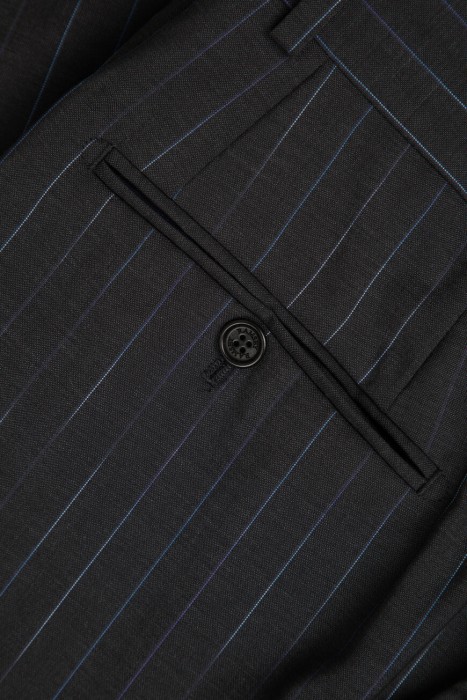 костюм  универсального стиля с лицевой стороны