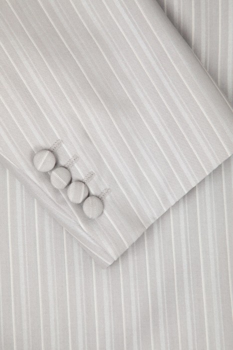 Товар серого цвета с внутренней стороны