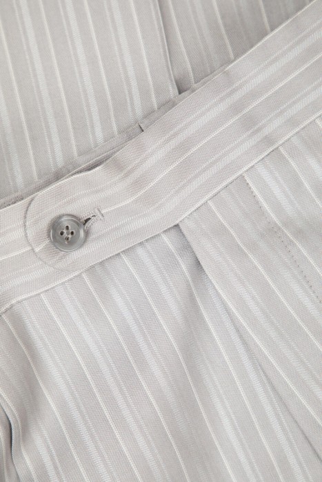 костюм  универсального стиля с лицевой стороны